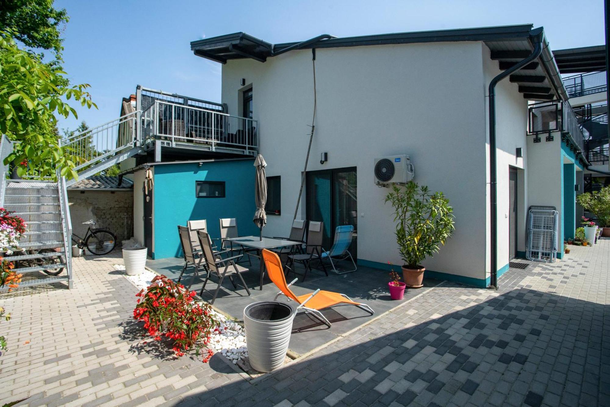 Magdi Vendeghaz A-B Apartment Celldomolk Ngoại thất bức ảnh